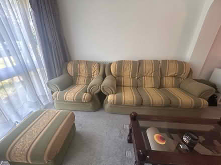 Photo of free Sofa set (CV2) #2