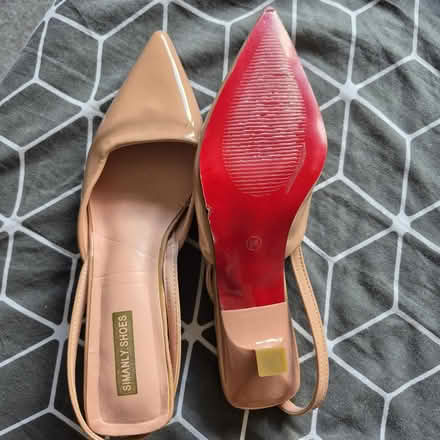 Photo of free Ladies shoe (Boggart hill LS14) #3