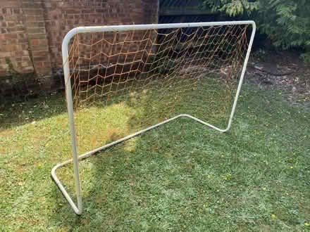 Photo of free Children's football goal (Waterlooville PO7) #2