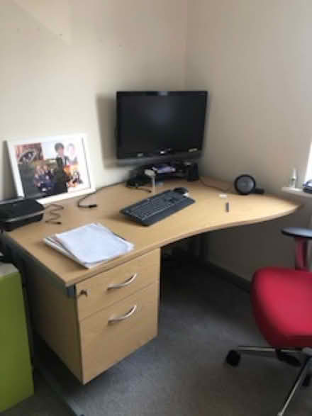 Photo of free Large office desk (B91 Solihull) #1