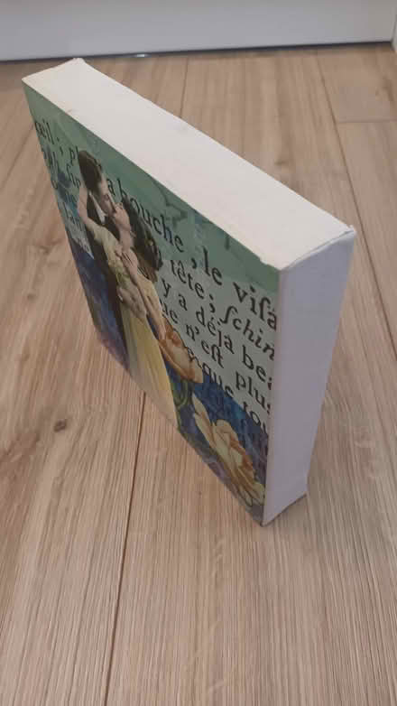 Photo of free Small decorative canvas (SW11) #2