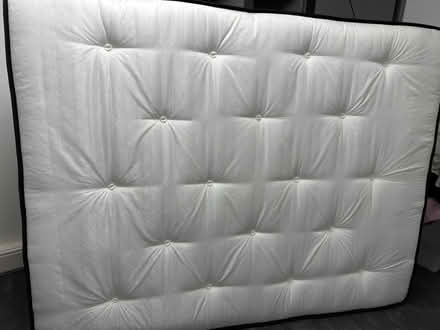 Photo of free 5’ mattress (Luton lu1) #1