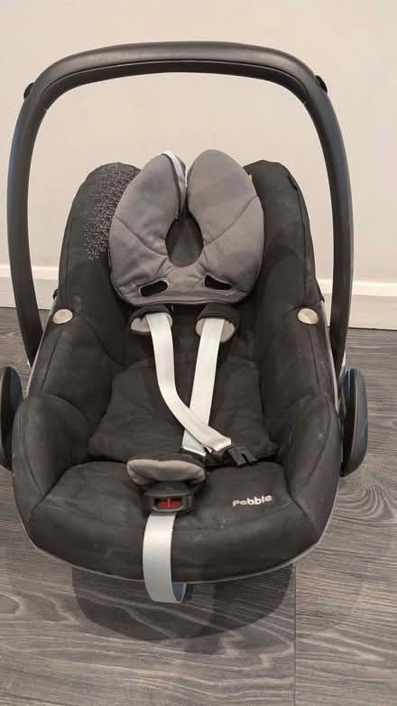 Photo of free Maxi Cosi pebble car seat (Primley Park LS17) #1