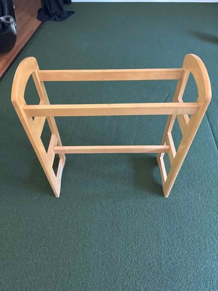 Photo of free towel rack (north harvard. near rt 2) #1