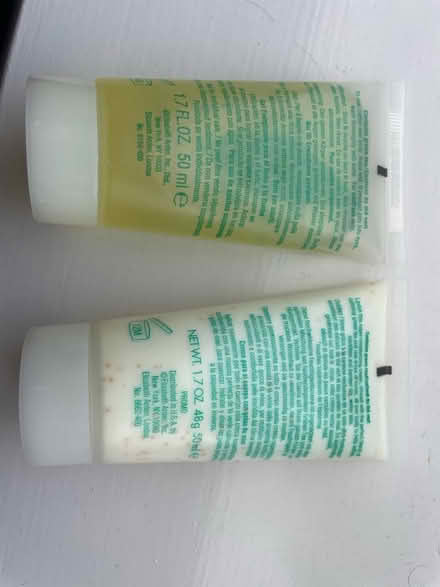Photo of free Elizabeth Arden Green Tea shower gel & lotion (Carlisle CA1) #2