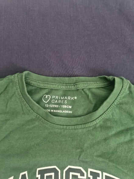 Photo of free T-shirt (Grove Park SE9) #2