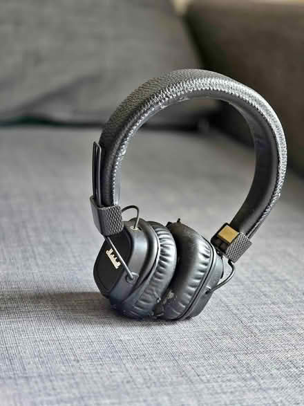 Photo of Headphones (Stoke-on-Trent ST4) #1