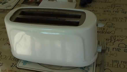 Photo of free toaster (St Albans AL4) #1