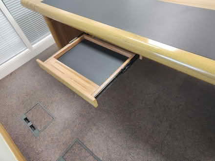 Photo of free Directors office desk (EX5) #4
