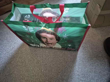 Photo of free CD singles mixed bag literally (Brownhills WS8) #1