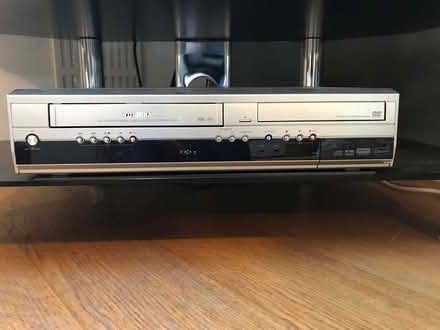 Photo of free DVD Playerr recorder (Snettisham PE31) #1