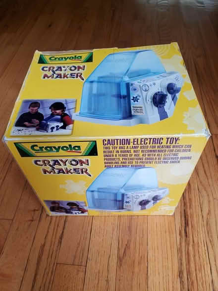 Photo of free Crayon maker, broken mold (Novi, 10mile + Meadowbrook) #1