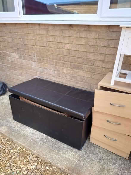 Photo of free furniture (Bretch Hill OX16) #2