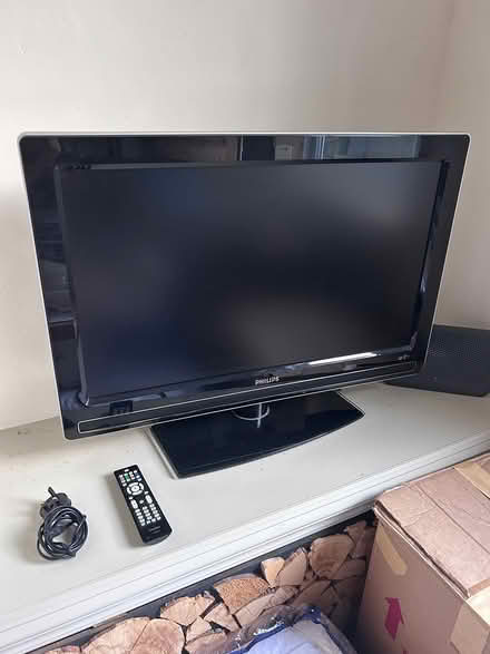 Photo of free Phillips 32” TV with back light (Sandy Lane BD15) #1