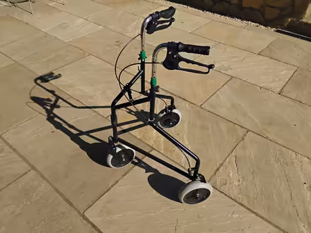Photo of free Tri-wheeled walking aid (Welwyn AL6) #1