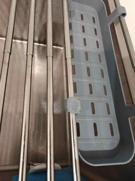 Photo of free Expandable Dish Drying Rack (North Miami Beach, 33162) #2