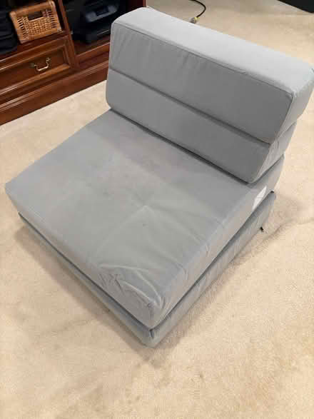 Photo of free Foldable chair/mattress (Ft. Hunt area) #1