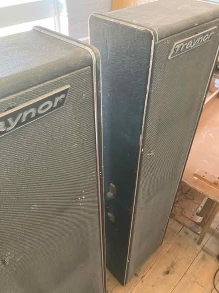 Photo of free Speakers (Hanover BN2) #3