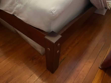 Photo of free Queen size bed (upper west side, manhattan) #2