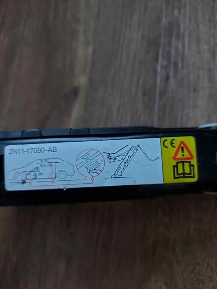 Photo of free Car Jack (Hayling Island PO11) #2