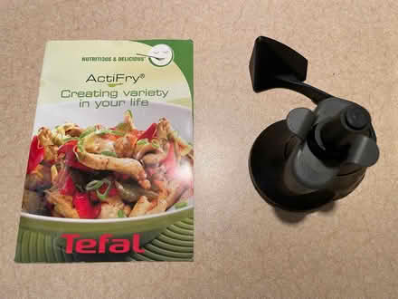 Photo of free Tefal ActiFry air fryer (Hughenden HP14) #3
