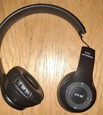 Photo of free Broken Headphone (Southwark) #2