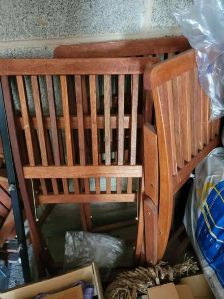 Photo of free Garden furniture 4 chairs and a table (Saint Clements WR2) #1