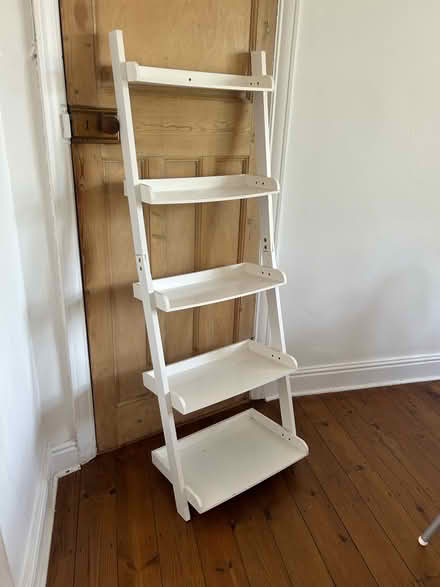Photo of free Shelf (Old Headington OX3) #2