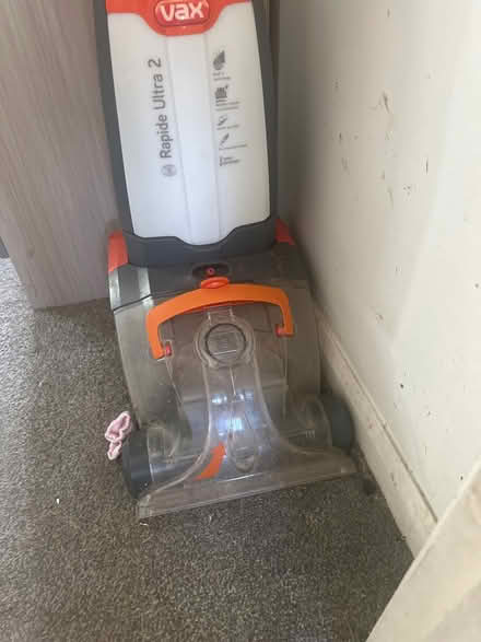 Photo of free Vax carpete cleaner (DE4 3et) #3