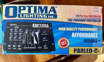 Photo of free LED Par64 lights/stand/controller (Falls Church City) #4