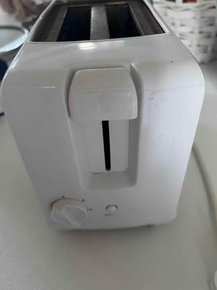 Photo of free Assorted house stuff 1 (BR5) #3