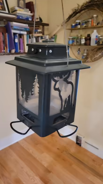 Photo of free Metal bird feeder (Aberdeen by train station) #1