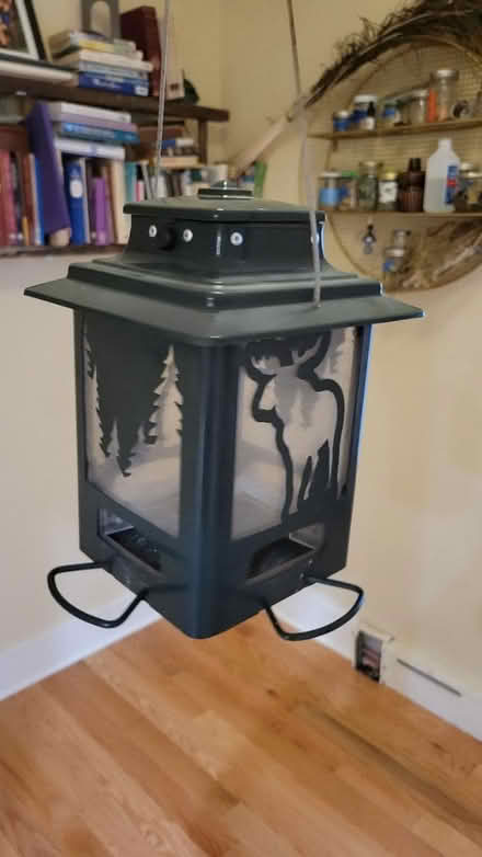 Photo of free Metal bird feeder (Aberdeen by train station) #1