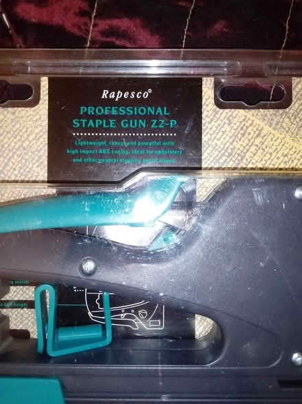 Photo of free Rapesco staple gun with staples (Tonbridge) #2