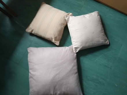 Photo of free 3 cushions (Luston HR6) #1