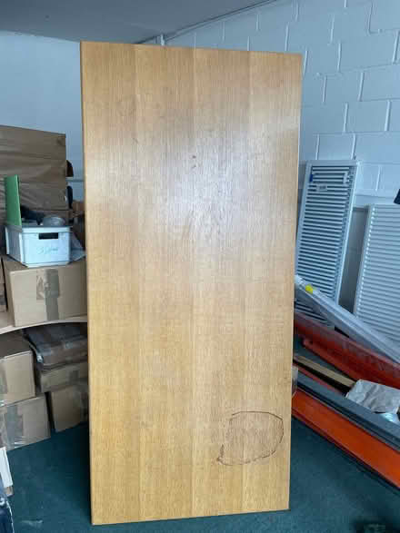 Photo of free Lovely Table with screw on legs (SE19) #3