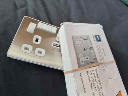 Photo of free Wifi extender sockets (BS5) #2