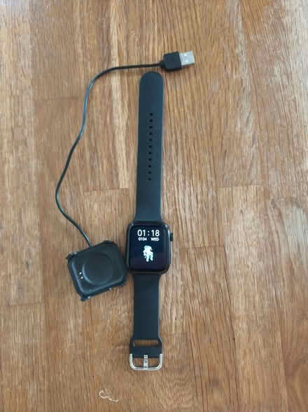 Photo of free Smart watch (BS39) #1
