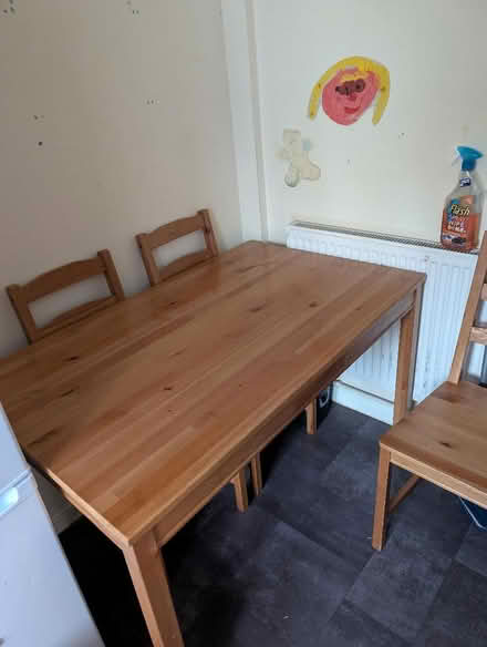 Photo of free Table (Seacroft LS14) #1