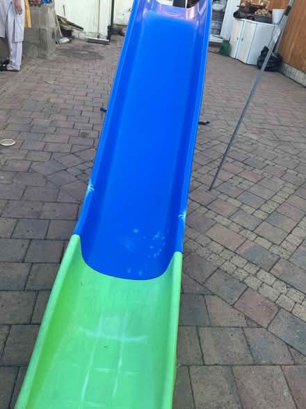 Photo of free Slide (Cavendish DE23) #1