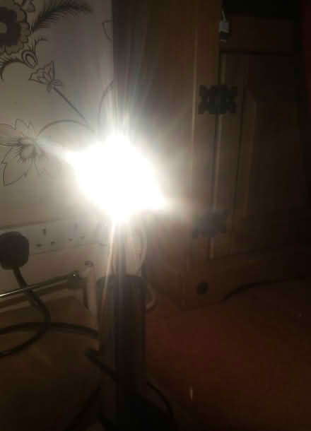 Photo of free touch light (S5 8DP) #2
