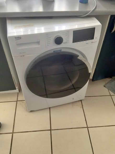 Photo of 9 or 10 KG washing machine (L25 Woolton) #1