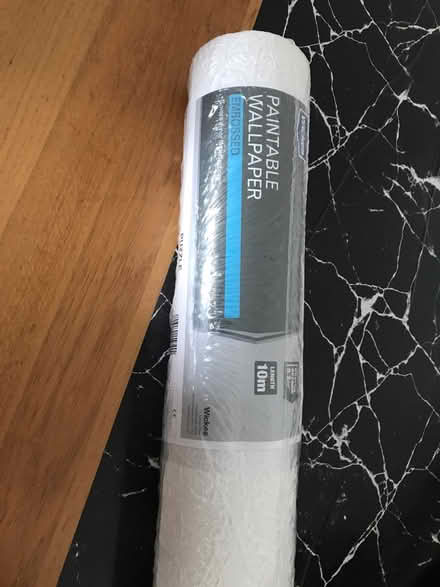 Photo of free 2 wallpaper rolls (De21 4lu) #2