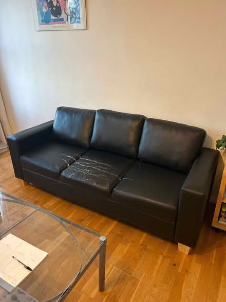 Photo of free Sofa (West Kensington SW6) #4