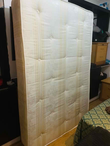 Photo of free Double mattress (Se279) #2