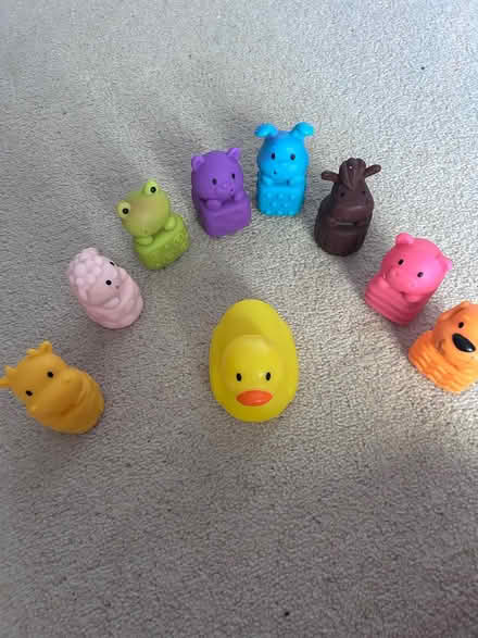 Photo of free Assorted stuff for kids (BR5) #2