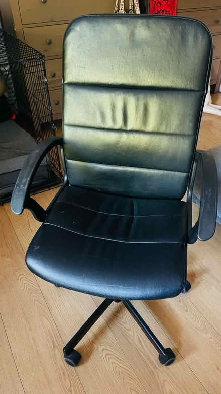 Photo of free 2 office chairs (Ealing W5) #2