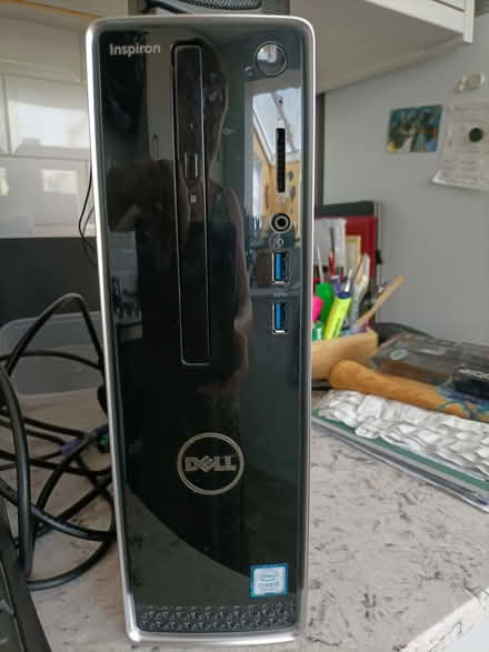 Photo of free Dell Inspiron computer (Snodland) #1