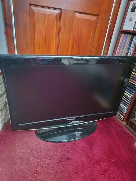 Photo of free Samsung TV (Worcester WR4) #1