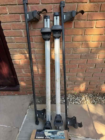 Photo of free Thule roof bar set (Bracknell Forest RG42) #2